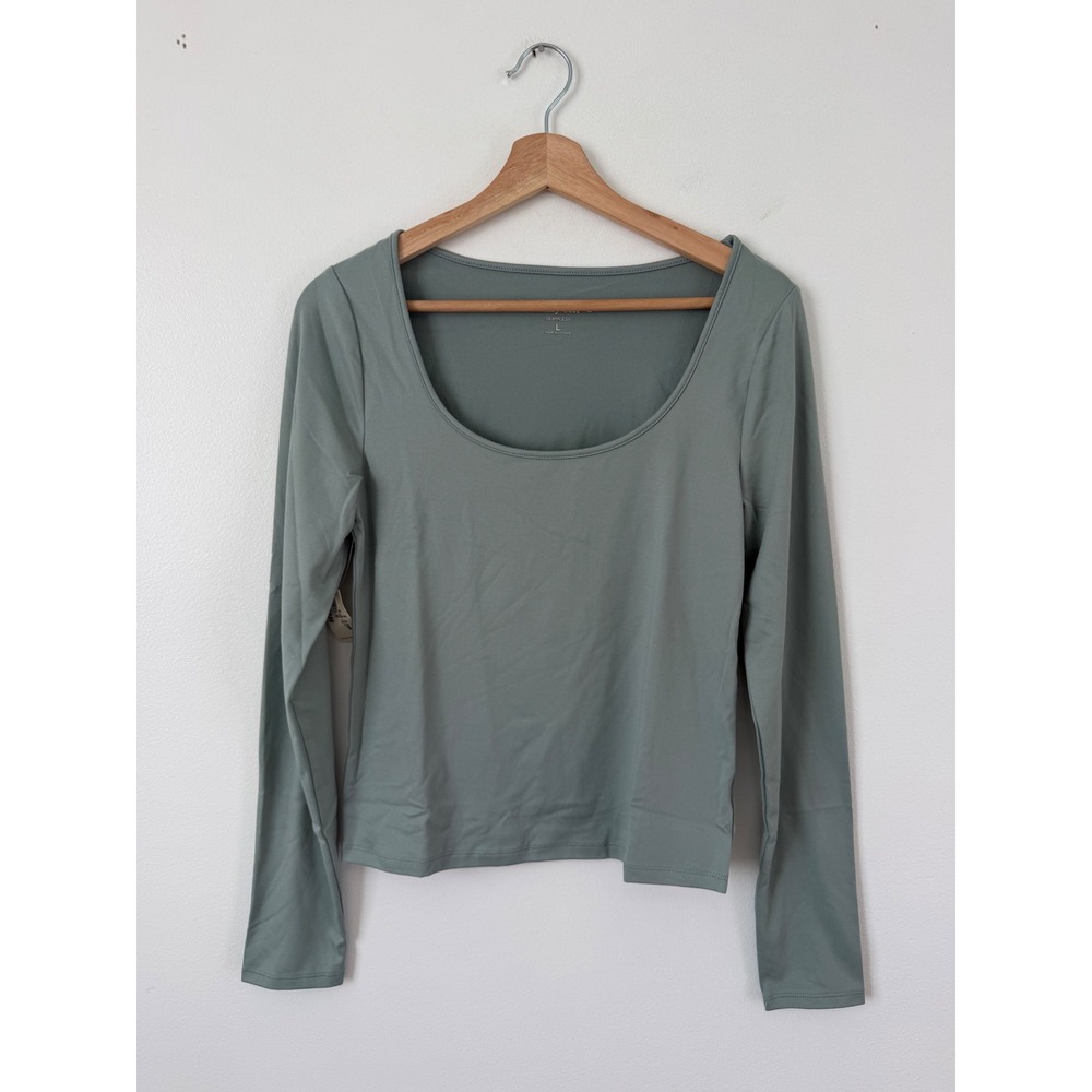 Aeropostale Buttery Soft Seamless Long Sleeve Shirt – Green – Size Large – NWT - Picture 1 of 4